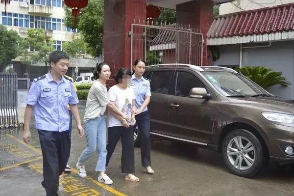 江西警方查获6吨假药:含孕妇叶酸和老人用风湿胶囊